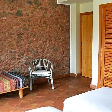 Alojamento de Acomodação e Pequeno-almoço Casal Da Eira 4*