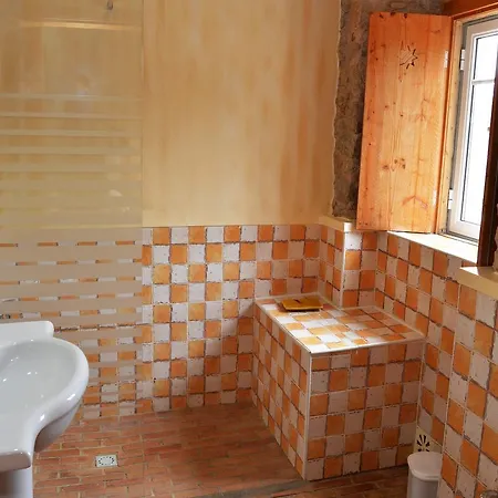 Bed & Breakfast Casal Da Eira 4*